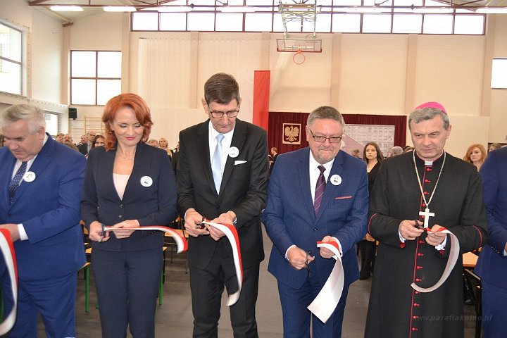 55 Przecięcie wstęgi.jpg